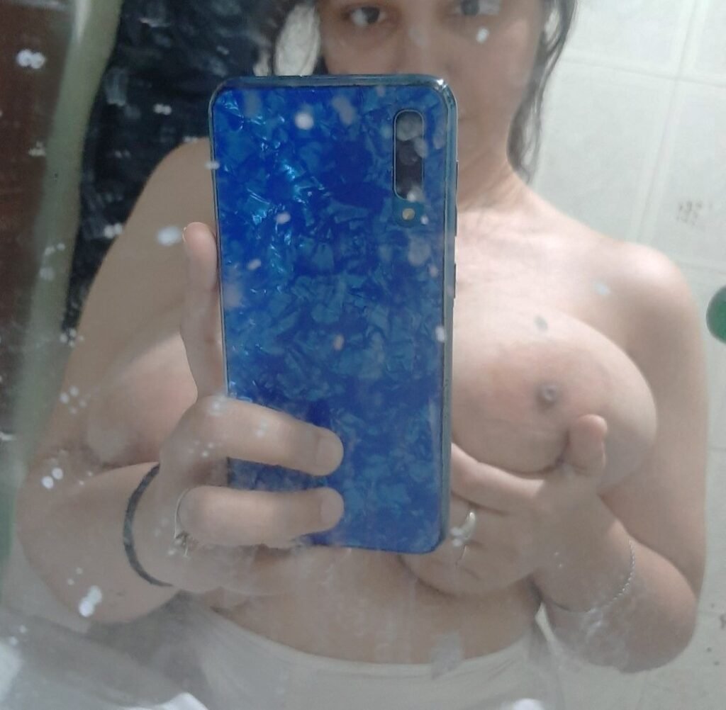 thick babe desi sex photos